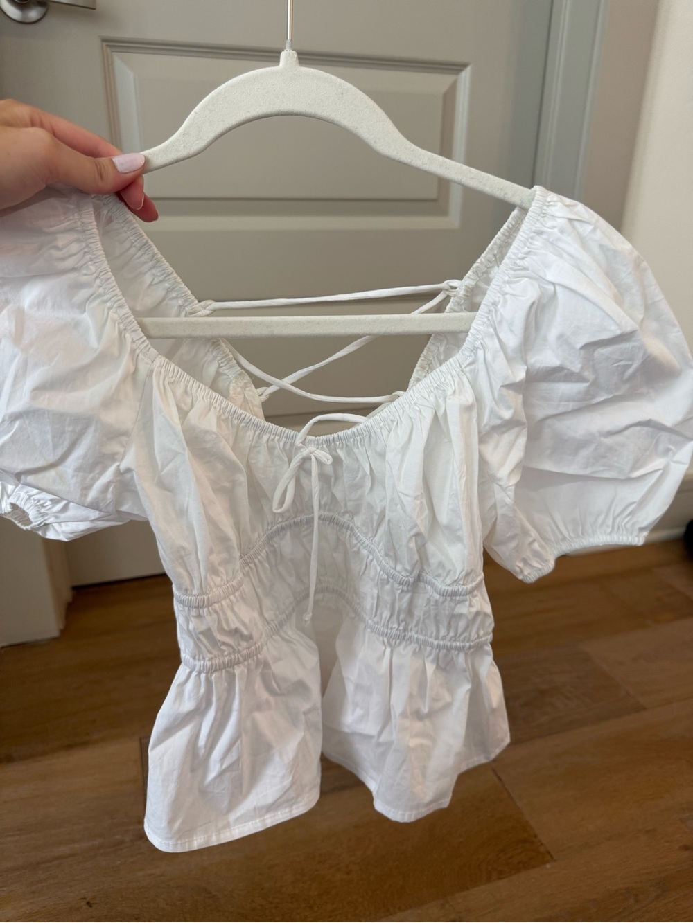 Boutique Cotton Candy LA White Puff Sleeve Peasant Blouse